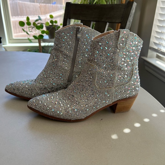 ❌ SOLD! ❌ AZALEA WANG Gig Crystal Western Boot - Picture 3 of 10
